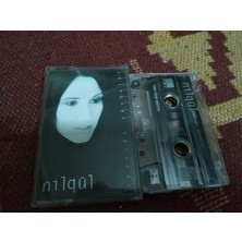 Bozmüzik Nilgül Ömürsüz Sevdalar Cam Baskı