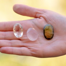 Taş Sandığı Üç Adet Doğal Taş Yüzük ve Kolye Taşı - Faset Kesim