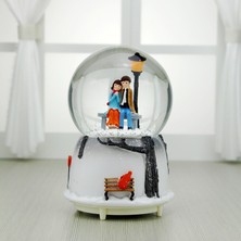 Keyfim Shop Romantik Aşıklar Orta Boy Işıklı Müzikli Kar Küresi