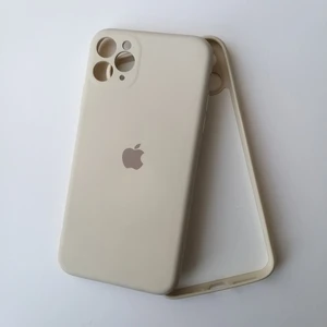 iPhone 11 Pro Max Uyumlu Lansman Içi Kadife Kamera Korumalı Silikon Telefon Kılıfı