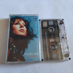 Funda Arar Sevda Yanığı Cam Baskı