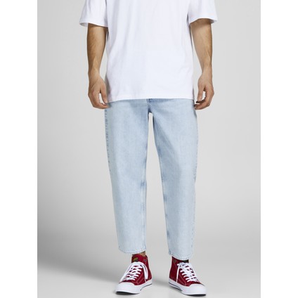 Rob 220 Loose Fit Jean