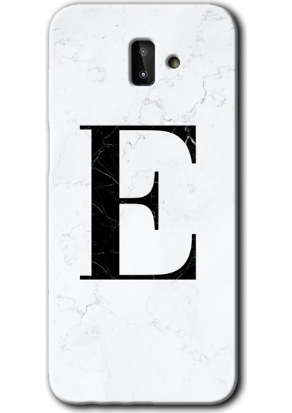 Samsung Galaxy J8 Kılıf Hd Desen Baskılı Arka Kapak - Beyaz Mermer Desenli E Harfi