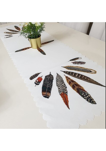 Trendy Renkli Tüyler Model Dekoratif Runner 40X140CM