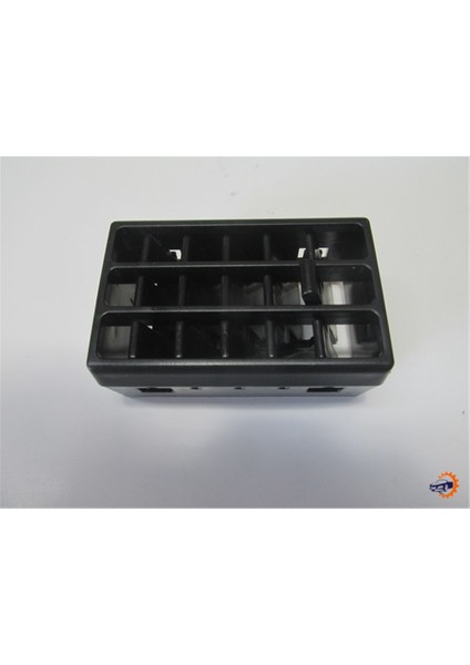 Renault R9 - Broadway - 97 / 00 Ön Göğüs Orta Üfleme Peteği Sağ (Difizör) 7702257702