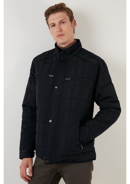 Regular Fit Fermuarlı Cepli Dik Yaka Şişme Mont Erkek Mont 5840014 fırsatları
