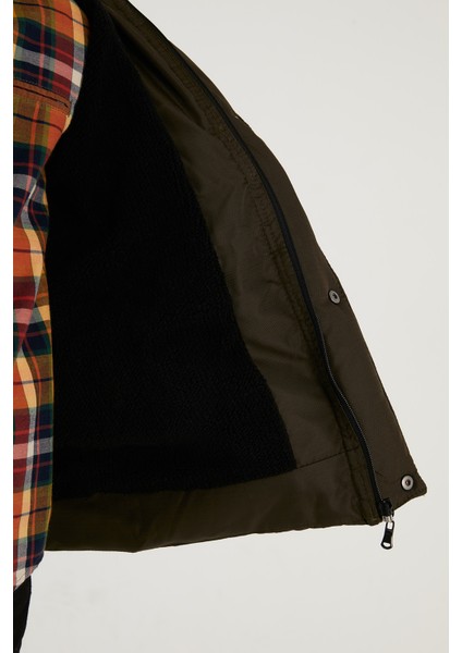 Fermuarlı Suni Kürklü Peluş Astarlı Çıkarılabilir Kapüşonlu Mont Erkek Çocuk Mont 5760026 indirimleri