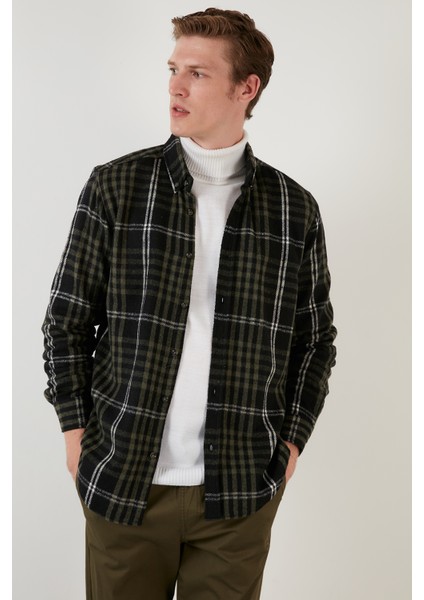 Pamuklu Ekoseli Slim Fit Düğmeli Yaka Gömlek Erkek Gömlek CF23W114653