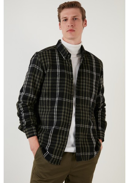 Pamuklu Ekoseli Slim Fit Düğmeli Yaka Gömlek Erkek Gömlek CF23W114653