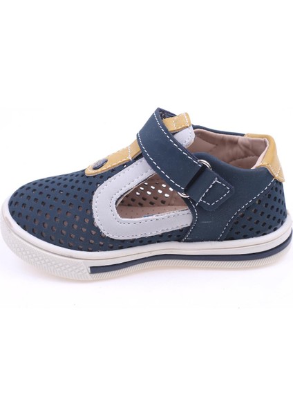 2077 Erkek Bebek Ortopedik Ayakkabı Sandalet modelleri