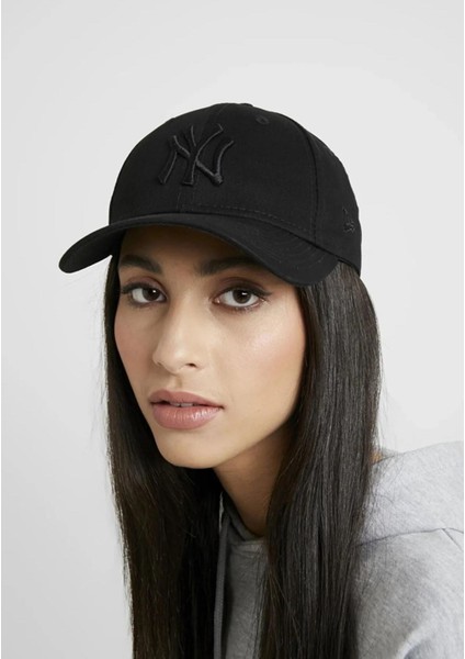 Takı Dükkanı Siyah Nakışlı Siyah NY Cap Unisex Şapka cp220