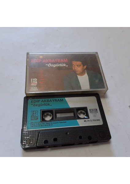 Edip Akbayram Özgürlük Cam Baskı