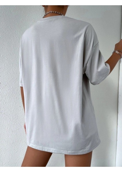 Kadın Çizgili Figür Oversize T-Shirt