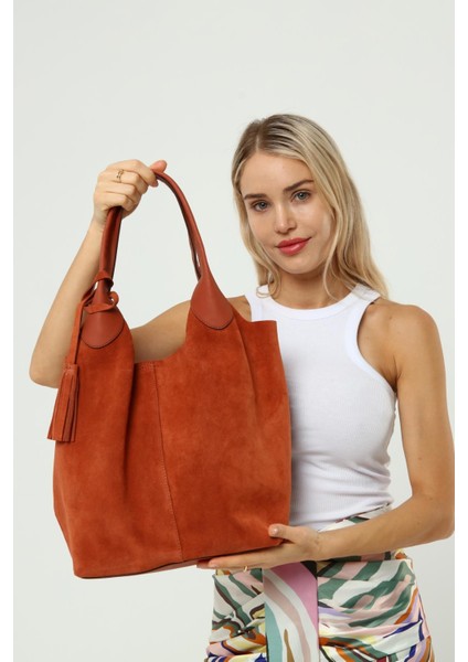 Deri Süet Iki Saplı Püskül Detaylı Kadın Omuz Çantası YC011969HSD fırsatları