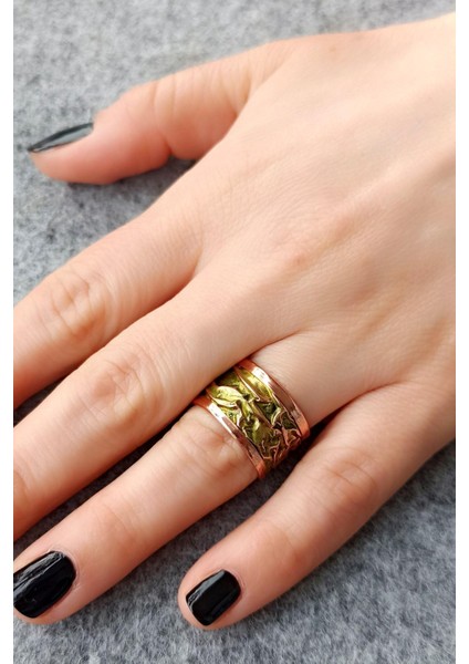 Açık Yeşil Renk Rölyef Desen Şekilli El Yapımı Ayarlanabilir Bakır Kadın Yüzük fiyatları