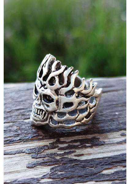Antik Gümüş Kaplama Ghost Rider Yanan Kuru Kafa Şekilli El Yapımı Ayarlanabilir Unisex Yüzük modelleri