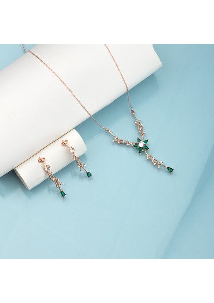 925 Ayar Gümüş Zümrüt Renkli Nergis Çiçeği Sarmaşık Kolye Küpe Takı Seti fiyatları
