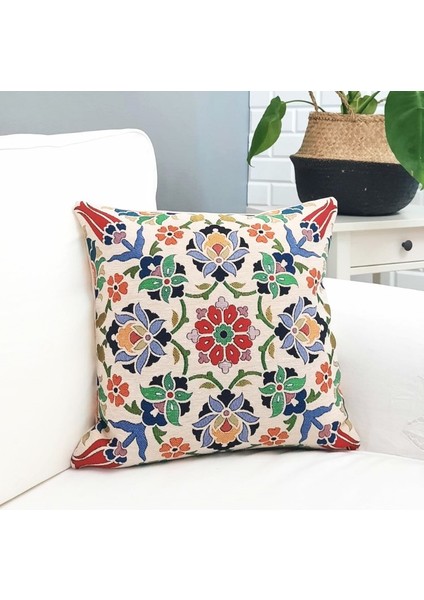 Goblen Dokuma Kırlent Kılıfı Çini Motifli 43 x 43 Cm