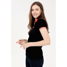 U.S. Polo Assn. Kadın Siyah T-Shirt 50248051-VR046
