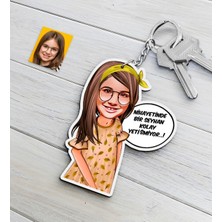 BK Kişiye Özel Kız Çocuk Kolay Yetişmiyor Karikatürlü Ahşap Anahtarlık-2