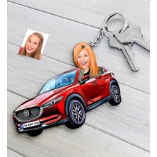 BK Kişiye Özel Bayan Mazda 6 Figürlü Plakalı Ahşap Karikatür Anahtarlık