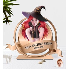 BK Kişiye Özel Bayan Cadı Karikatürlü 3D Ahşap Biblo Plaket-2