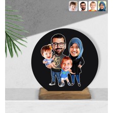 BK Kişiye Özel Tesettürlü Aile Karikatürlü Yuvarlak Ahşap Biblo-3