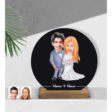 BK Kişiye Özel Sevgililer Karikatürlü Yuvarlak Ahşap BIBLO-104