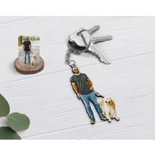 BK Kişiye Özel Tam Boy Erkek ve Köpek Karikatürlü Ahşap Anahtarlık-1