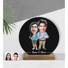 BK Kişiye Özel Sevgililer Karikatürlü Yuvarlak Ahşap BIBLO-101