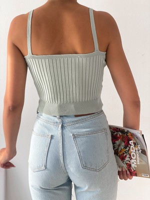 Fav Style Kadın V Yaka Askılı Triko Crop Bluz Su Yeşili