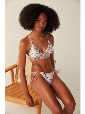 Çok Renkli Escape Çiçek Desenli Fırfır Detaylı Bikini Altı