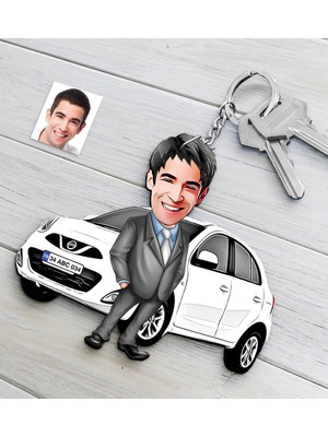 BK Kişiye Özel Bay Nissan Micra Figürlü Plakalı Ahşap Karikatür Anahtarlık