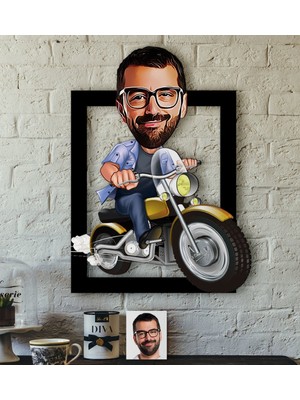 BK Kişiye Özel Bay Motorcu Karikatürlü 3D Ahşap Tablo