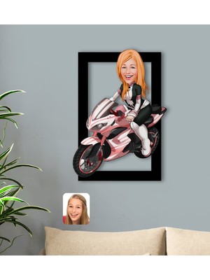 BK Kişiye Özel Kadın Motorcu Karikatürlü 3D Ahşap Tablo-2