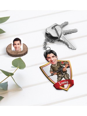 BK Kişiye Özel Isimli Asker Karikatürlü Ahşap Anahtarlık-1