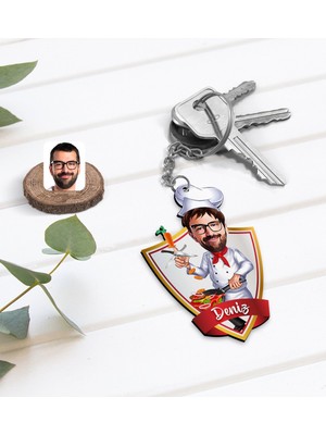 BK Kişiye Özel Isimli Erkek Chef Karikatürlü Ahşap Anahtarlık-1