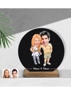 BK Kişiye Özel Sevgililer Karikatürlü Yuvarlak Ahşap Biblo-98