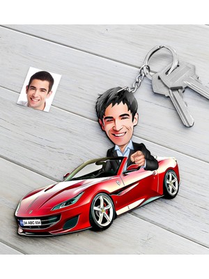 BK Kişiye Özel Bay Ferrari California Figürlü Plakalı Ahşap Karikatür Anahtarlık