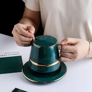 Altın Trim Yeşil Porselen Kahve Bardakları, Latte, Kafa Kaşık, Içecekler, Latte, Cafe Mocha Cappuccino ve Çay 450ML | Kahve Kupası ve tabak Setleri (Yurt Dışından)
