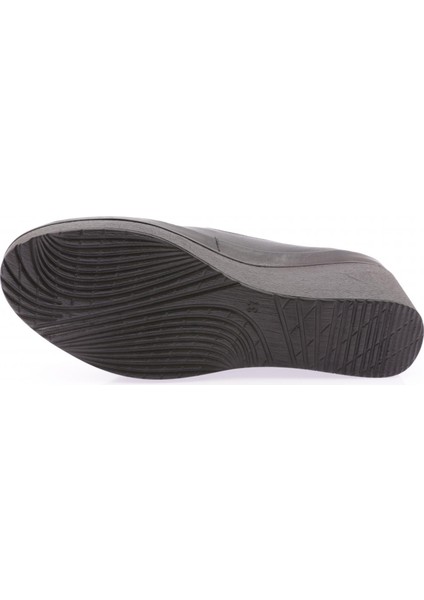 1062-22K Kadın Sıralı Bantlı Comfort Ayakkabı fırsatları