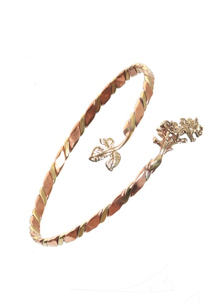Kadın Dolama Model Burgulu Yaprak Figürlü Ayarlanabilir Açık Band El Yapımı Bakır Bileklik & Üst Kol Aksesuarı indirimleri