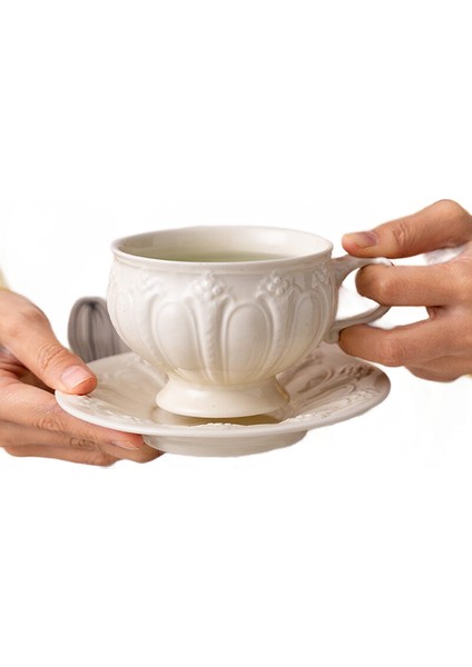 Ingiliz Kabartmalı Kahve Fincanı ve Tabağı Seti Retro Saray Tarzı Öğleden Sonra Çay Seti Avrupa ile Avrupa Yaratıcı Seramik Çay Fincanı | Kahve Kupası ve tabak Setleri (Yurt Dışından)