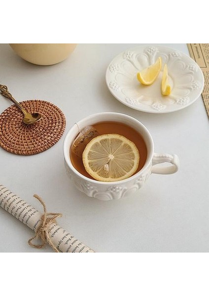 Ingiliz Kabartmalı Kahve Fincanı ve Tabağı Seti Retro Saray Tarzı Öğleden Sonra Çay Seti Avrupa ile Avrupa Yaratıcı Seramik Çay Fincanı | Kahve Kupası ve tabak Setleri (Yurt Dışından) fırsatları