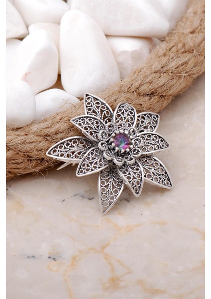 Mistik Topaz Taşlı Lotus Telkari Elişi Gümüş Broş 352