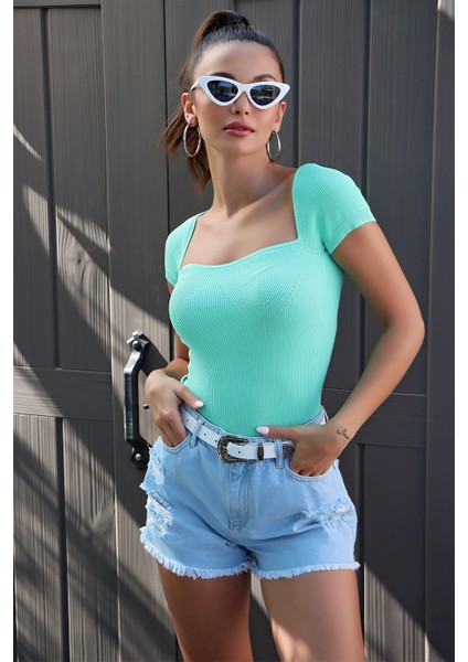 U Yaka Kısa Kol Mint fiyatları