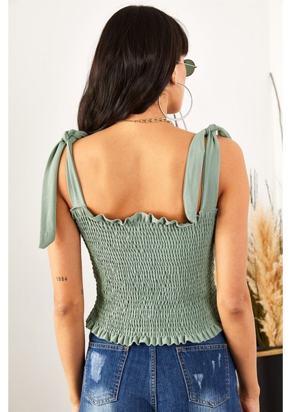 Kadın Yeşil Askılı Crop Bluz fırsatları