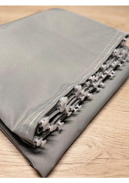 Balkon Perdesi Su Geçirmez Korniş Tokalı Bağcıklı 100 x 230