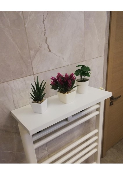 Havlupan Beyaz Raf (Duvara Montajsız) 41 Cm.