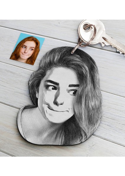 Kişiye Özel Bayan Soyut Karakalem Ahşap Anahtarlık-10